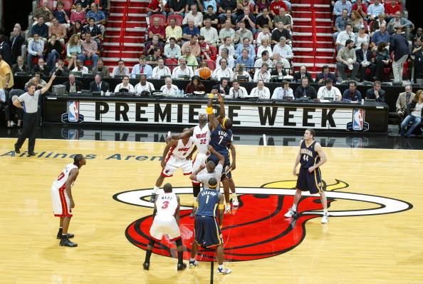 给参与者上 给参与者上